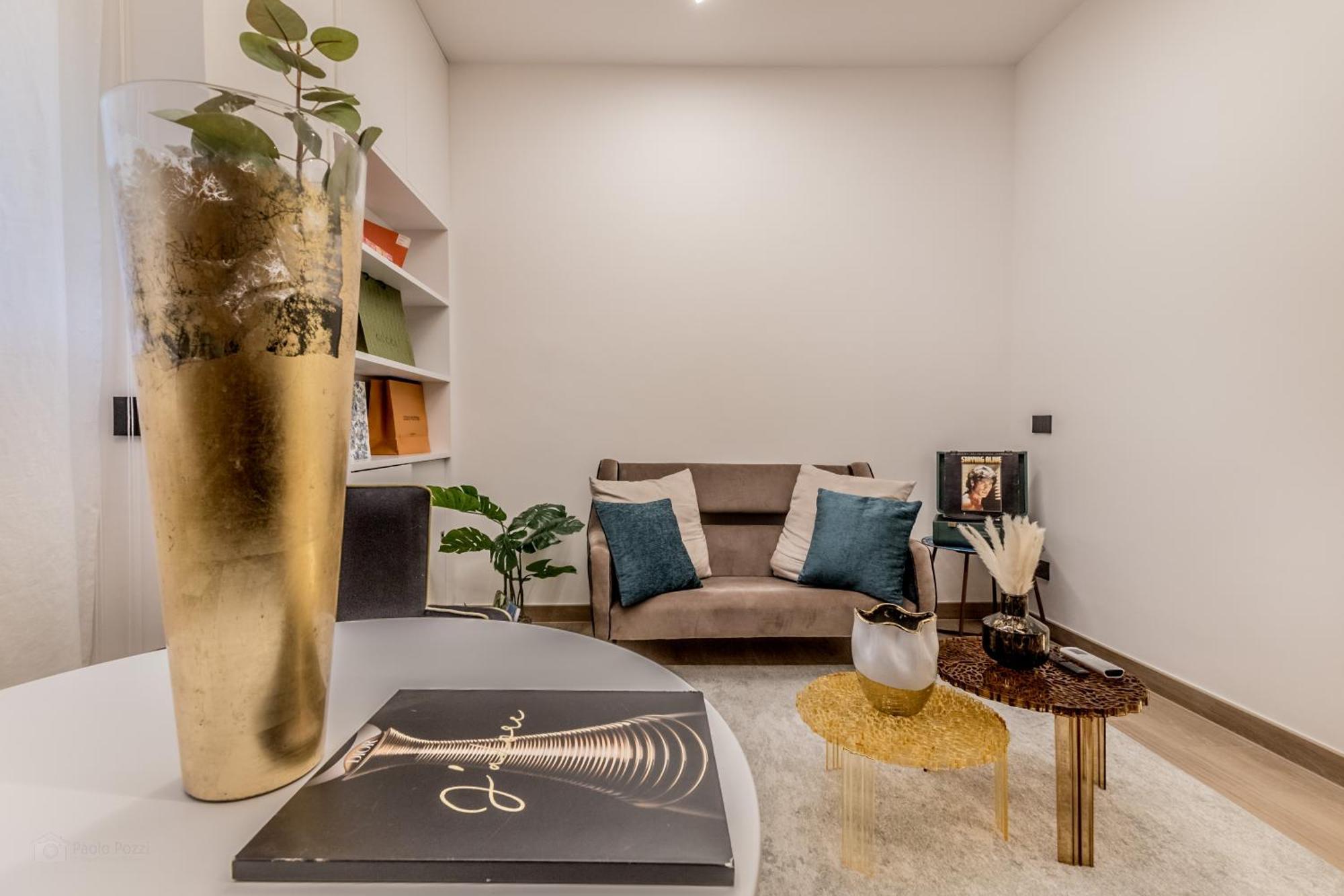 Borghese - Futuristic Apartment *